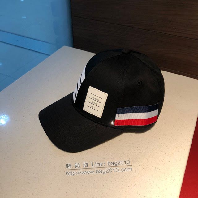Thom Browne男女同款帽子 湯姆布朗尼黑白拼色復古格紋刺繡棒球帽鴨舌帽  mm1481